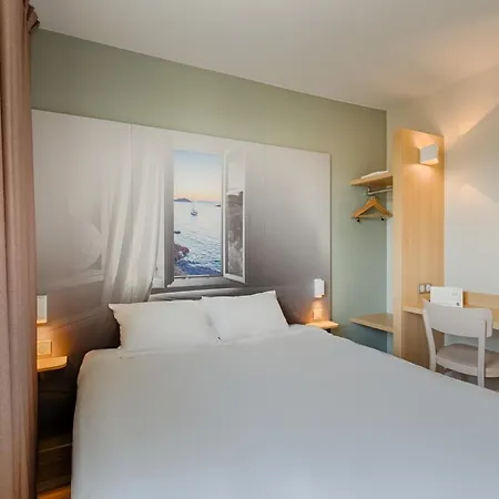 Hotel Marseille Aeroport